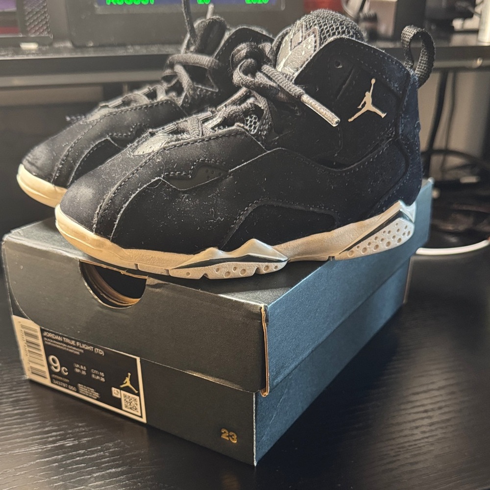 Jordan True Flight Kids Black Sneakers